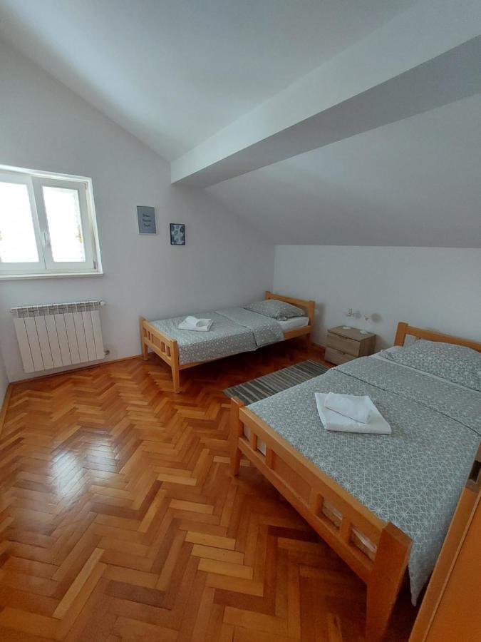 트레빈예 Apartman Kovac 아파트 외부 사진